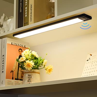 China Modern Smart Radio Rechargeable Motion Sensor Led Bar Sensor Cabinet Lights Under Turn Led Cabinet Lights for sale