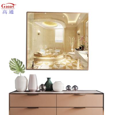 Chine Stylish Bathroom Decoration Fashion Frame Metal Wall Mirror with Large Gold Frame à vendre