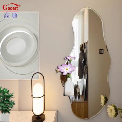 China Modern Glass Magic Gold Decorative Unbreakable Bath Wall Hanging Mirror for Every Day zu verkaufen