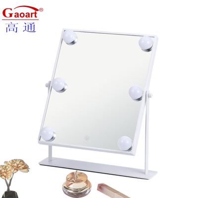 China Estilo de diseño de moda con maquillaje iluminado a pared Led Espejo Hollywood Mirror With Lighting en venta