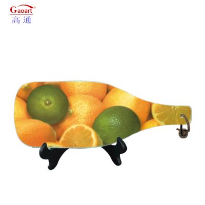 China 6mm White Vegetable Tempered Glass Cutting Board With Handle Sustainable Serving Plate for sale