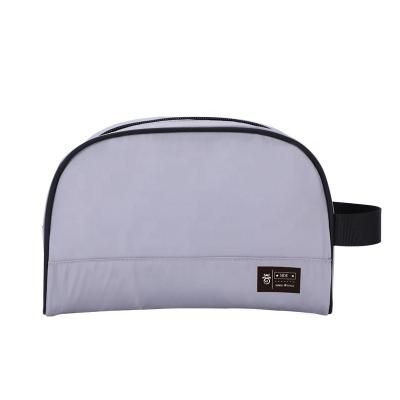 China 2021 Fashion OEM Lady Fashion Color Makeup Bag Custom Super Cloth Waterproof Cosmetic Filter Frames for sale