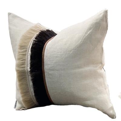 China Anti-Static Luxury Linen Pillow Cover with Horse Hair Bands and Rabbit Bands for sale