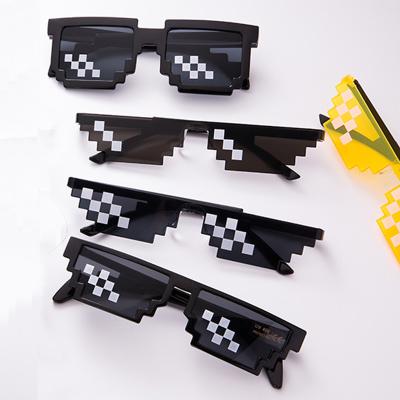 China Fashion Sunglasses Cheap Price Glasses 8 Bitten MLG Pixelated Sunglasses Men Women Brand Thug Life Party Glasses Mosaic Vintage Eyewear for sale