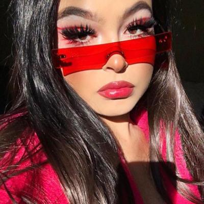 China Fashion Sunglasses Rectangle Sunglasses Women New Shape Luxury Designer Red Pink Clear Brand Small Glass Personality Sun Glass Shades UV400 for sale