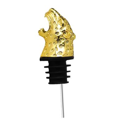 China Viable gold zinc alloy animal leopard metal wine foil main wine pourer and vintorio wine aerator pourer for sale