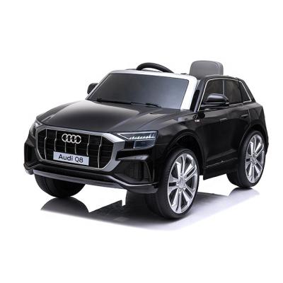 China Rear Wheels With Suspension Licensed Audi Q8 Kids Battery Operated Baby Car Toys Electric Ride On Cars 12v Kids Car for sale