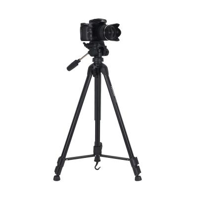 China Dslr PORTABLE Professional Portable Outdoor Main Tripod Dish Tripod 3 Way Quick Release Aluminum Camera Tripod For Dslr Camera for sale