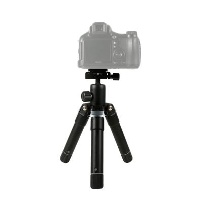 China PORTABLE Lightweight Dv Tripod Mini Camera Tripod Stand Digital Height Table Table Tripod Phone Webcam Camera for sale