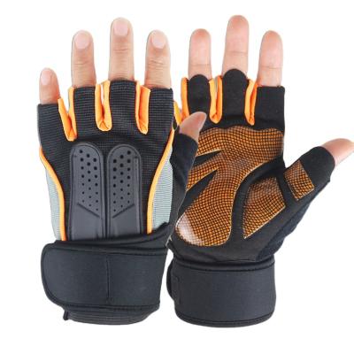 China Personal Care Sports Gloves Gym Fitness Half Finger Racing Gloves Women's Sports Gloves With Customizable Logo for sale