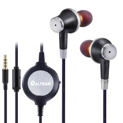 China Over Ear Cable Airplane Active Noise Reduction Portable Earphone With Mic Button Control for sale