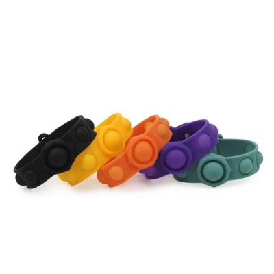 China Adult Decompression Toys Sensory Relaxation Wristband Anti-Anxiety It Wiggle Toys for Kids and Adults for sale