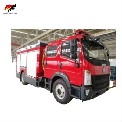 China Multifunctional Firetruck vehicle 10 wheels vwater foam fire truck fire fighting truck with engine with fire tools for sale