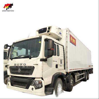 China sinotruk howo refrigerated vaccine truck for keep and deliver refrigerated vaccine 11 - 20T for sale