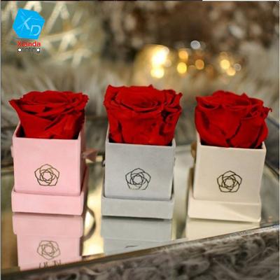 China Handmade Attractive Luxury Square Single Design Flower Cardboard Box Flower Box With Ribbon for sale