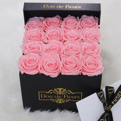 China Handmade Elegant Preserved Flower Box Square Mounted Preserved Flower With Cardboard Flower Box for sale