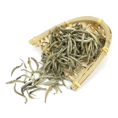 China Organic Silver Fuding Loose Needle Tea White Tea Bai Hao Yin Zhen Tea With Natural Flavor for sale