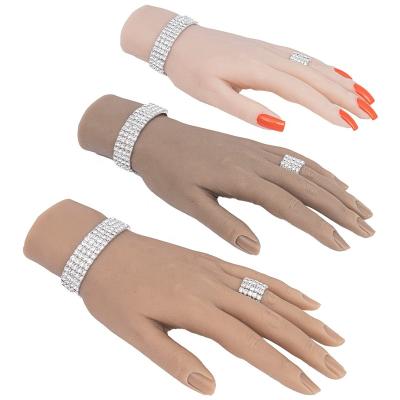 China Selling Practice Silicone Fake Hand Model Nail Silicone Practice Hand for sale