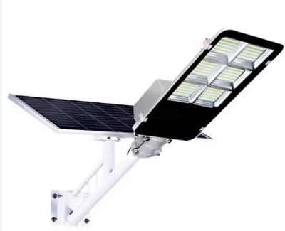 Cina Risparmio energetico IP66 Panello solare all'aperto All In One LED Solar Street Light in vendita