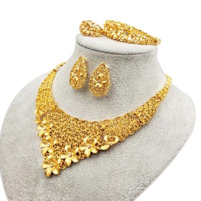 China Wholesale 24K PlatedWomen TRENDY Jewelry Set T0246 18kGold High Quality Dubai/Nigeria Luxury Bridal Wedding Party Necklace Earring Set for sale