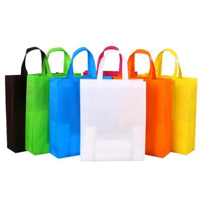 China Green Color Eco Friendly Eco Die Cut Printed Non Woven Tote Bags for sale