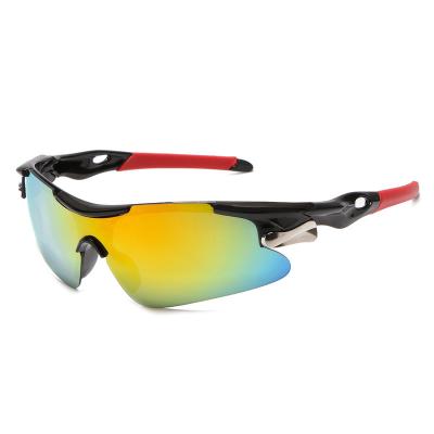 China Sports New Yuxun Style Fishing Riding Bike Outdoor Mens Sports UV Proof Eyewear Custom Sports Sunglasses for sale