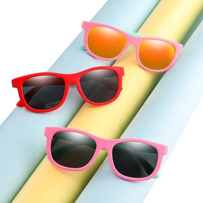 China Yuxun 2022 New Children's Fashion Sunglasses Colorful Rubber Rectangle Polarized Flexible Cute Red-pink Sunglasses Baby Cartoon Boys Girls for sale