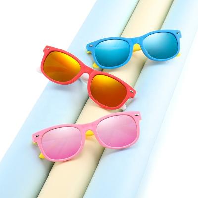 China Fashion Sunglasses Yuxun Hot Sale Round PC Polarized Uv400 Candy Color Sun Glasses Adult Kids Party Fancy Sun Glasses for sale