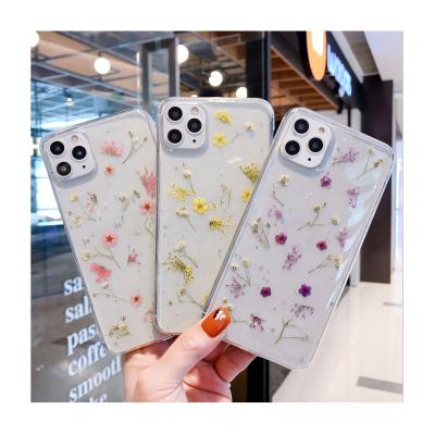 China Scratch resistant; 2021 Thin and Light Machine Experience Tpu and PC Wholesale Original Shockproof Cell Phone Cases Compatible for Iphone 11 12 Xs Mini Pro Max for sale