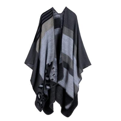 China 2021 fashion women's national style split scarves and thick shawls for sale