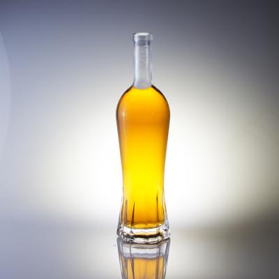 China Custom Distillery Glass Bottle 750ml Weight For Spirit Whiskey Liquor 500ml High Quality Glass Bottle For Whiskey for sale