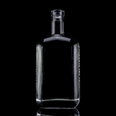 China Liquor Factory Direct Sale Low Price Square Clear Whisky Glass Wine Bottle High Quality Free Sample 500ml700ml750ml Whisky Bottle for sale