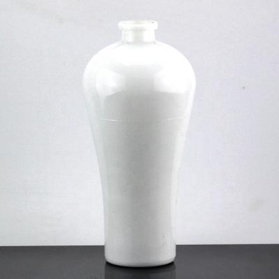 China 50cl Beverage Glass Bottle Hot Stamping Ceramic Wine Style Beverage Bottle for sale