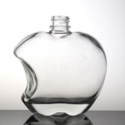 China Beverage Apple Shaped Juice Bottle High Flint Glass Bottle 500ml Bottle With Plastic Cap for sale