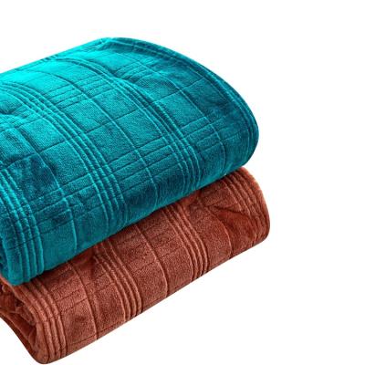 China Wholesale DONGFANG Polyester Mink Baby PORTABLE Solid Super Soft Jacquard Flannel Blankets for sale