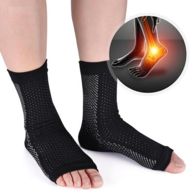 China Wholesale Sports Breathable Compression Foot Sleeves QUICK DRY For Men And Women Plantar Fasciitis Socks for sale