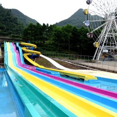 China Slide de água de fibra de vidro de alta durabilidade Slide de água adulto com design colorido à venda