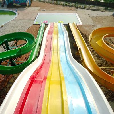 Chine Parcs d'attractions sur mesure toboggan à eau piscine toboggans à eau haute résistance à vendre