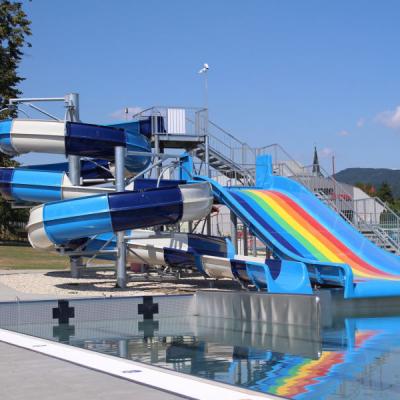 China Wear Resistance Fiberglass Hotel Pool Slide  For Entertainment for sale