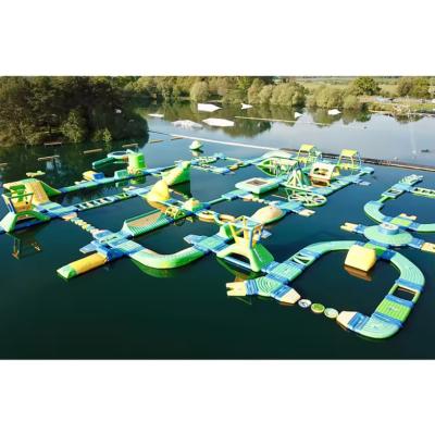 China Customizable Theme Inflatable Water Park 1 Year Warranty Te koop