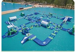 Κίνα 0.9mm  Plato PVC Inflatable Water Park For Kids 5 Years Old προς πώληση