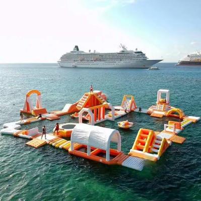 Κίνα Hot Welding Inflatable Water Park Customized Size προς πώληση