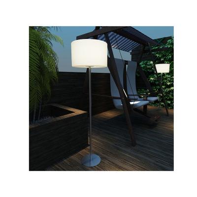 China Luxury PE Material New Design Led Garden Lights For Home Decoration for sale