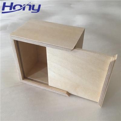 China Handmade Bulk Gift Birch Plywood Small Cake Storage Boxes With Slide Top And 4 Removable Racks for sale