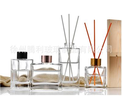 China Fashionable Screen Sprinting 100ml 120ml Square Aroma Aromatherapy Reed Diffuser Bottle Glass Bottle Perfume for sale