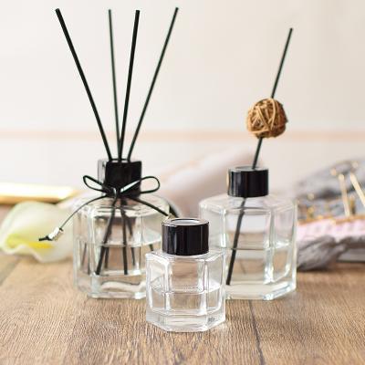 China Fashionable Screen Sprinting Aroma Aromatherapy Reed Diffuser Bottle Glass Bottle Scent for sale