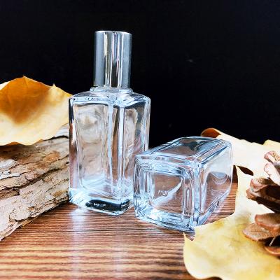 China Luxury Personal Care Fancyl Glass Bottles Empty Glass Perfume Bottle witn cap for sale