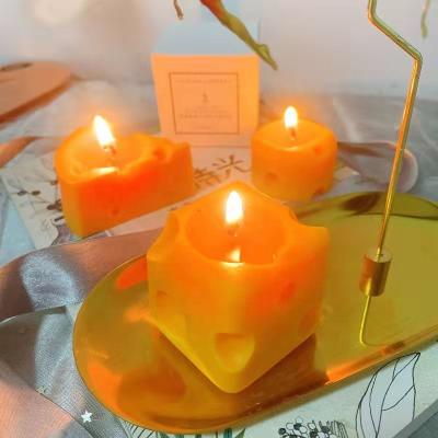 China Wholesale Birthdays Private Label Candles Handmade Cheese Shaped Aromatherapy Candles for sale