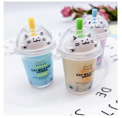 China Cute Acrylic Tea Keychains Cat Cup Bottle Key Chain Wholesale Promotion Gift Cartoon Bubble Floating Liquid Key Chain for sale