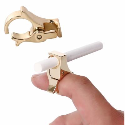 China Factory Wholesale New Brass Fashion Ring Cigarette Holder Ring Holder Smoking Yellow Creative Cigarette Holder for sale